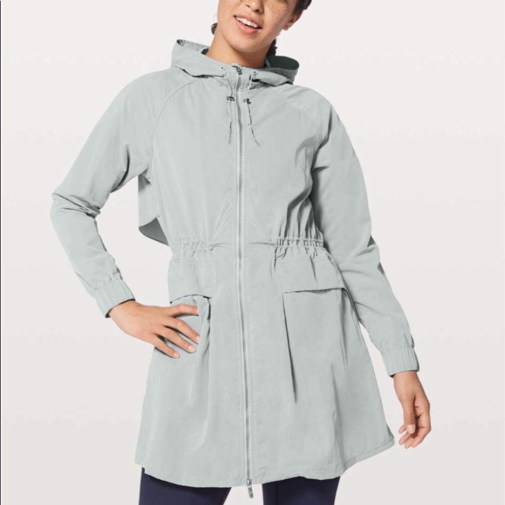 Lululemon Pack and Glyde jacket